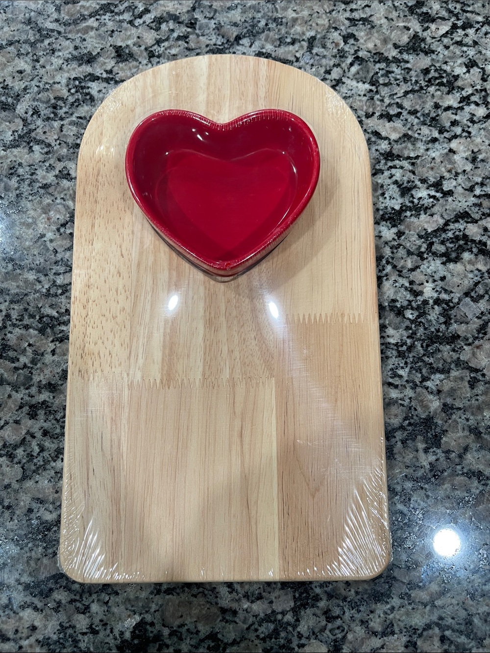 Target Bullseye’s Playground Wood Tray w/ Heart Bowl NWT